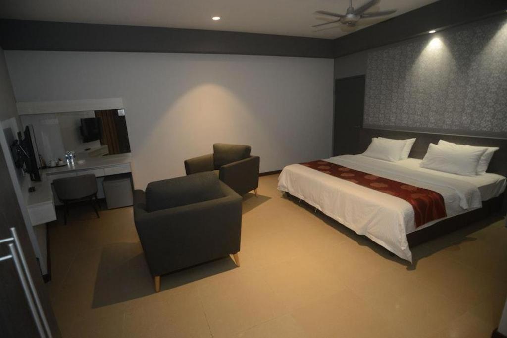 Star-Well Hotel Kuala Lipis Dış mekan fotoğraf