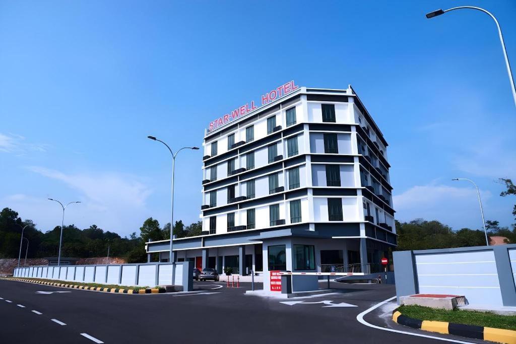 Star-Well Hotel Kuala Lipis Dış mekan fotoğraf