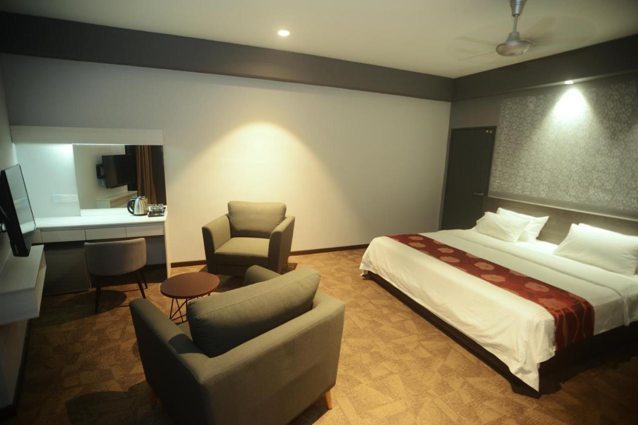 Star-Well Hotel Kuala Lipis Dış mekan fotoğraf