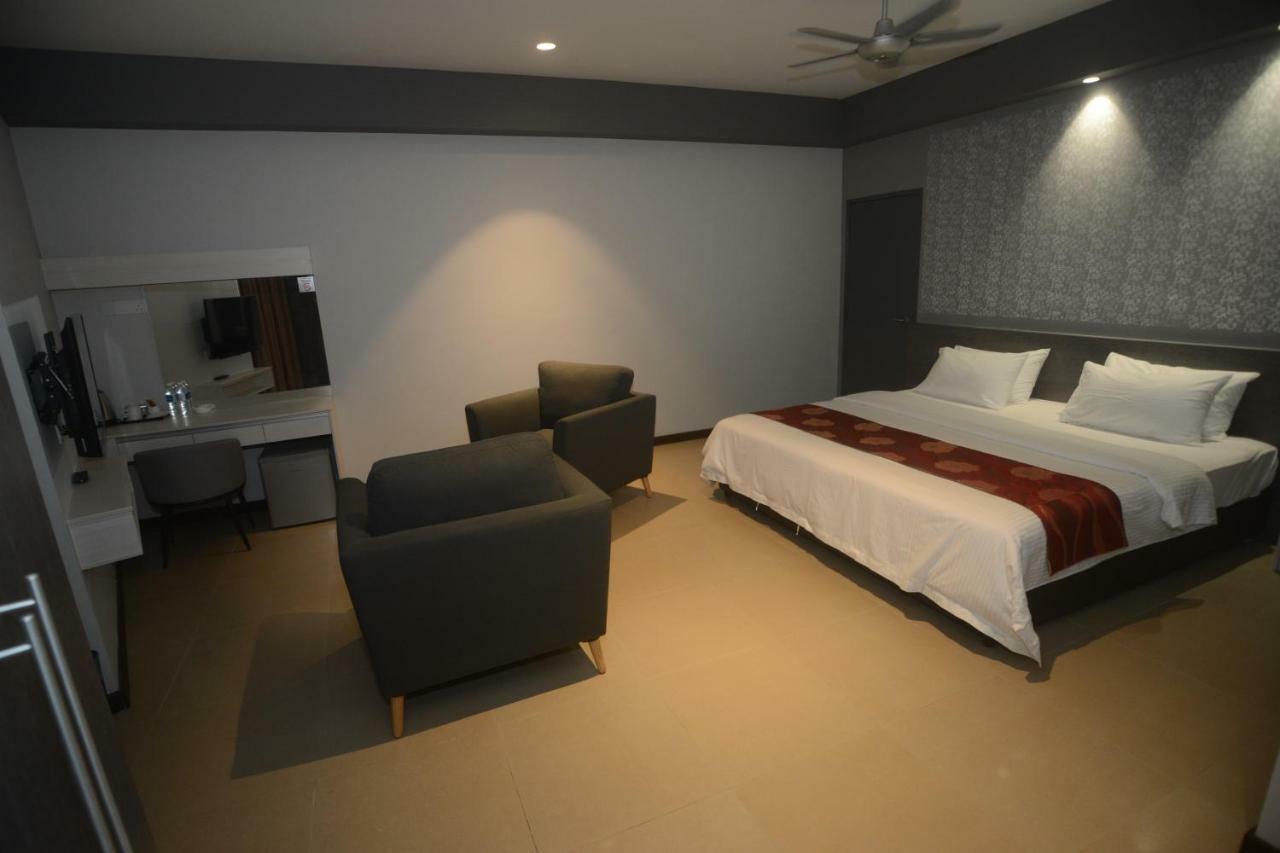 Star-Well Hotel Kuala Lipis Dış mekan fotoğraf